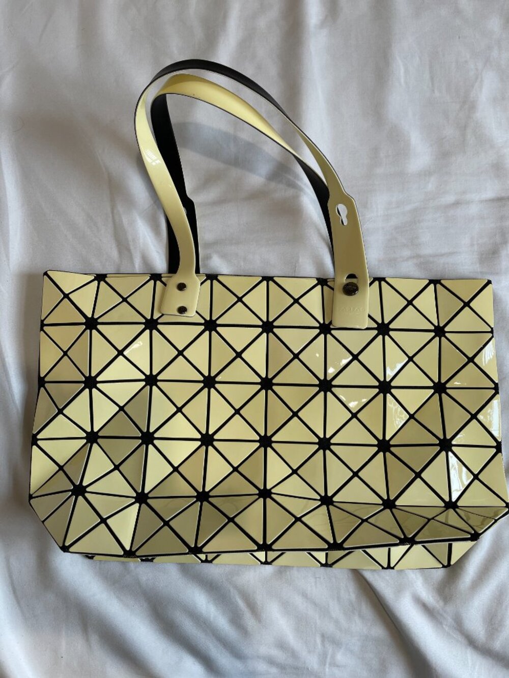 BaoBao Bag - Issey Miyake - Lemon yellow -New - Never used or worn